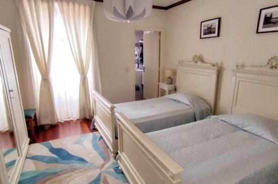 Quarto Twin - capa